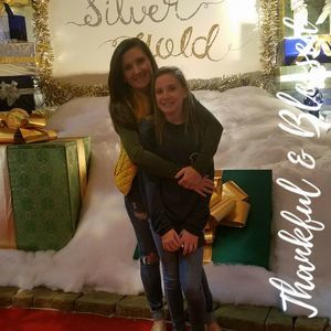 Meet your Posher, Christine